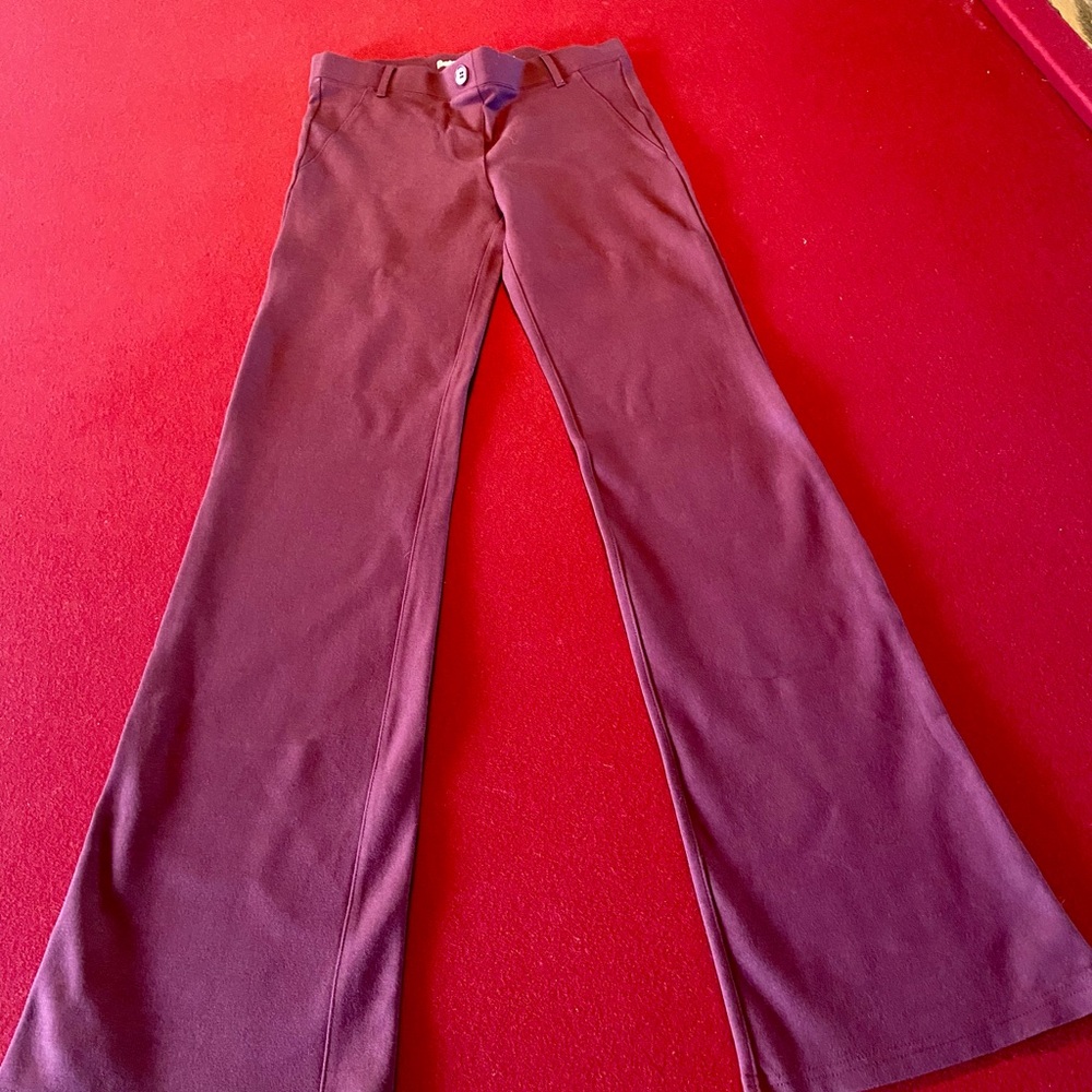 Burgundy Beta brand Slacks sz S